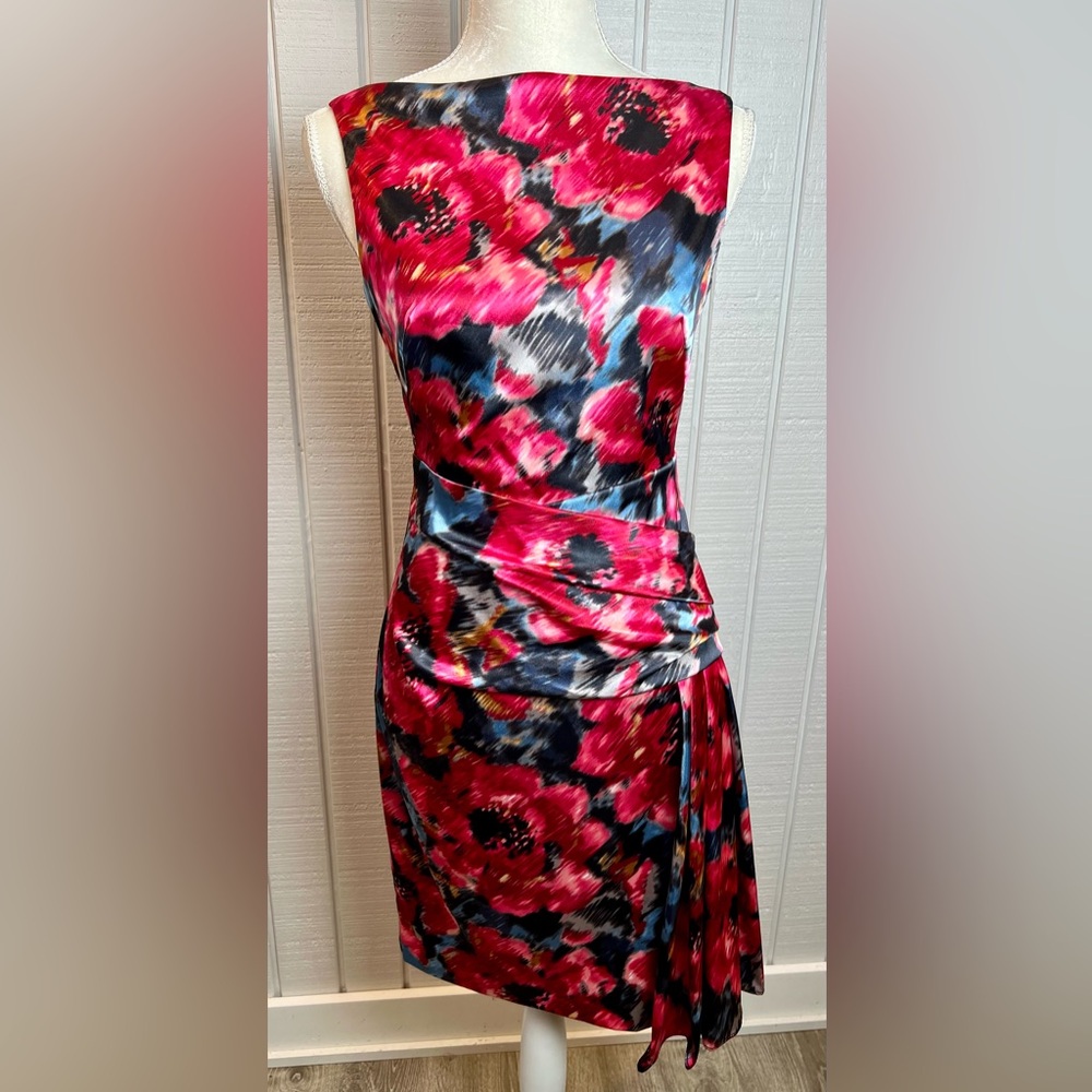 Maggie‎ London multi colored dress Size 6 Petite